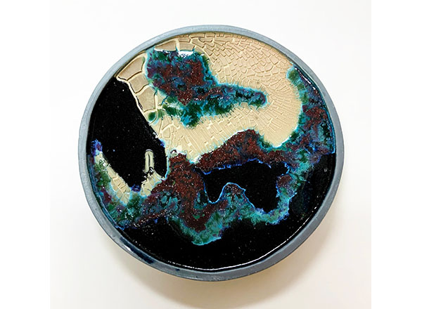 link to contact page